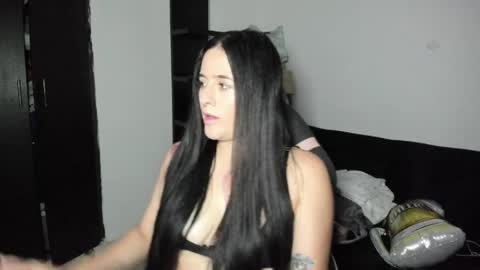 antonella  online show from April 13, 8:02 pm