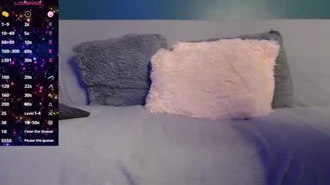 Snapshot of antonellicailin chatting on September 21, 4:38 am antonellicailin online show from September 21, 4:38 am