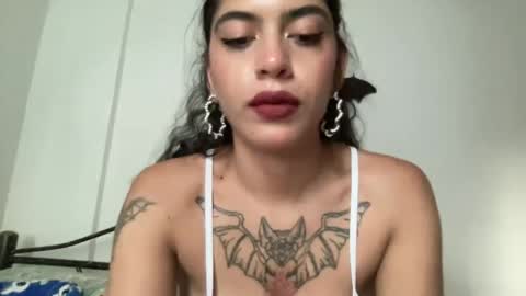 Antonia online show from December 7, 10:01 pm