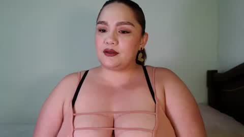 antonia online show from October 22, 4:19 pm