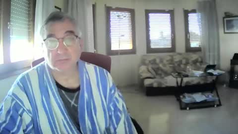 Snapshot of antonio2605 chatting on February 6, 11:42 am Antonio online show from February 6, 11:42 am