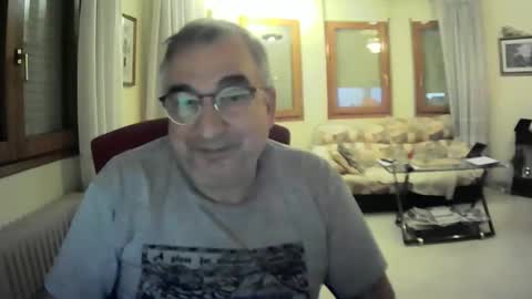 Snapshot of antonio2605 chatting on January 31, 11:03 pm Antonio online show from January 31, 11:03 pm