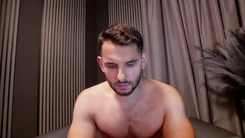 HI My name is Antonio online show from October 1, 7:24 pm