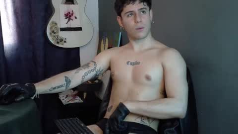 antonnello_ online show from March 28, 5:36 pm