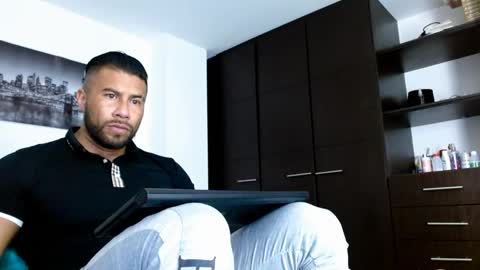 ANTONY D ANGELO online show from January 3, 11:44 pm