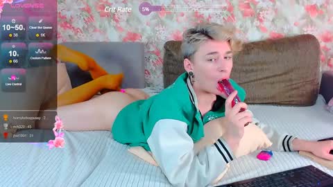 YummyTony online show from January 14, 9:35 am