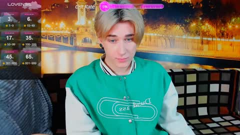 YummyTony online show from December 30, 6:05 pm