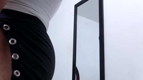 Instagram miguelangel1802  online show from March 14, 5:55 am