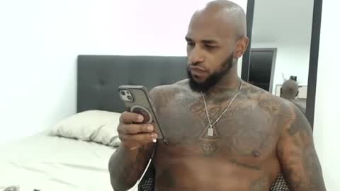 antwanblack11 online show from October 23, 11:49 pm