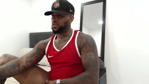 antwanblack11 online show from February 20, 10:37 pm