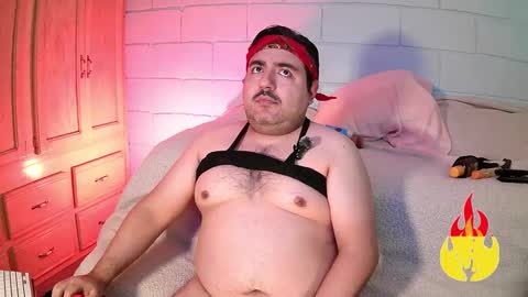 AnuarFox online show from October 14, 7:11 am