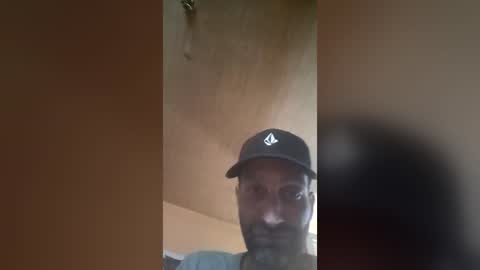 anubis861837 online show from July 16, 6:38 am