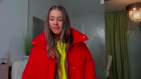 Anya online show from February 4, 4:50 pm