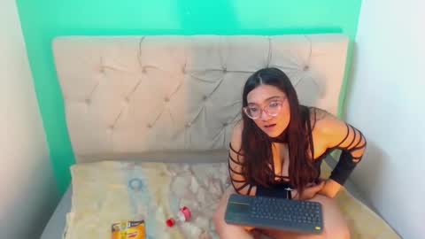 anyeladonemar online show from May 12, 9:57 pm