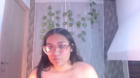 anyeladonemar online show from May 8, 11:32 pm