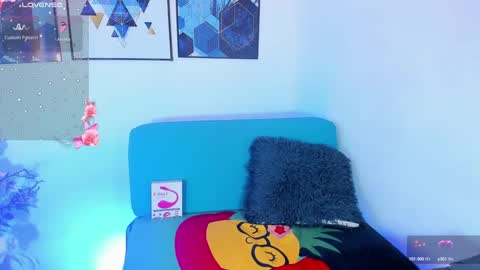 anyell online show from October 13, 10:45 pm