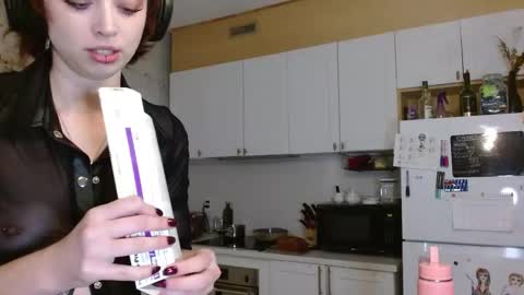 Lila online show from November 14, 12:02 am