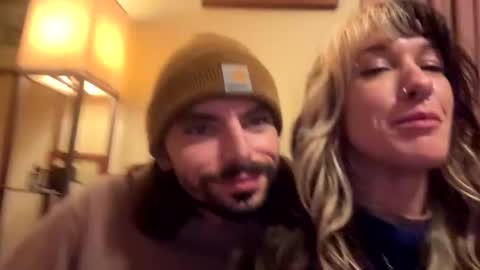 ApacheRose online show from November 27, 7:27 am