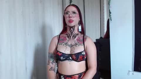 aphrodite__bloom online show from October 1, 6:07 pm