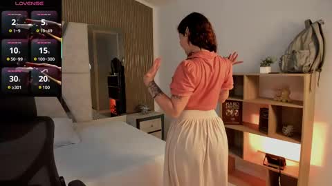 aphrodite online show from October 8, 2:34 pm