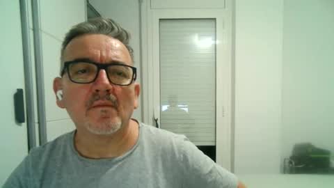 furry bear online show from September 21, 8:57 pm
