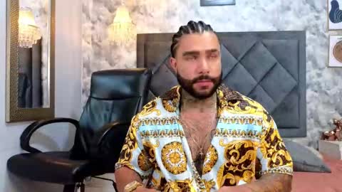 Snapshot of apolo_rousse chatting on September 8, 8:41 pm Apolo online show from September 8, 8:41 pm