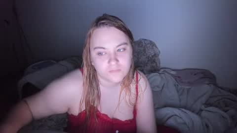appleyummybuns online show from June 25, 8:03 pm