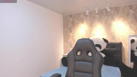  April  online show from September 30, 11:53 am