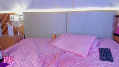 aprilgrey111 online show from February 7, 9:07 pm