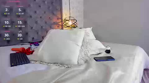 April online show from September 12, 11:29 pm