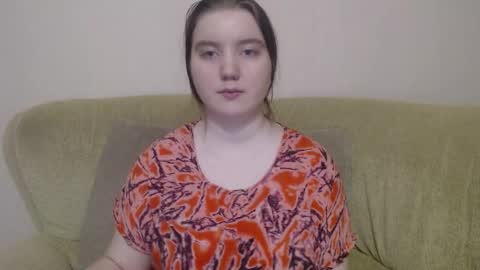 Josefin online show from February 26, 1:25 pm