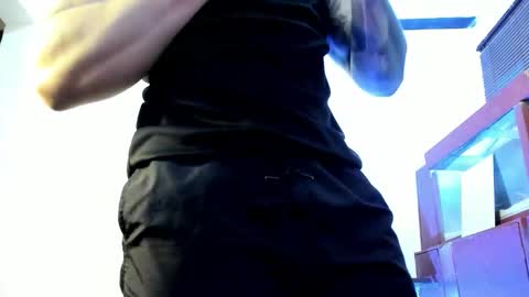 Jonathan online show from October 11, 9:07 pm