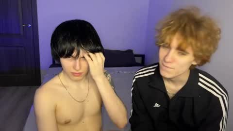 zik and kris online show from April 14, 4:43 pm