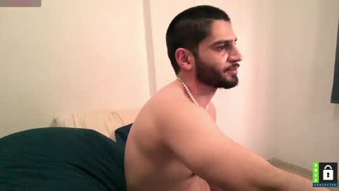 Thiago online show from April 4, 4:08 am