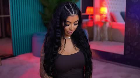 arabellaposh online show from October 9, 5:35 am