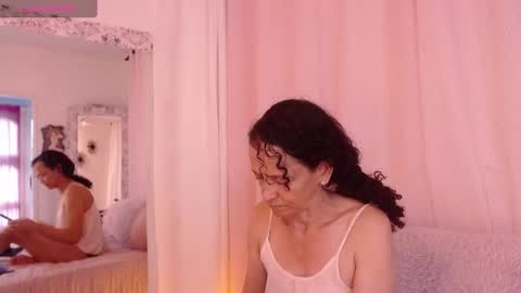 Nadia Cyel online show from February 1, 9:08 pm