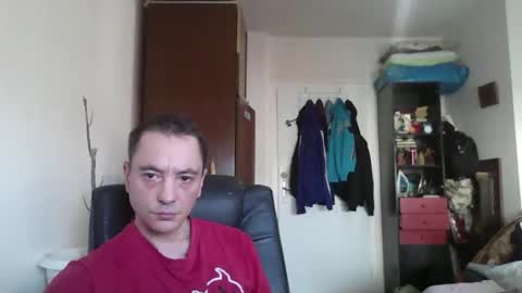 aragorn1986 online show from March 17, 6:40 am