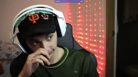 ARCHIBALDO online show from April 7, 5:53 am