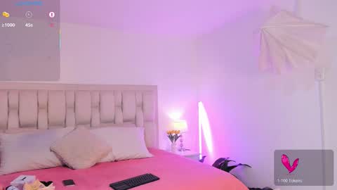 Archie online show from February 3, 2:53 am