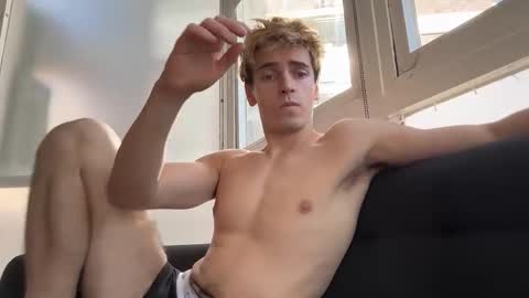 Archie online show from March 23, 7:41 pm