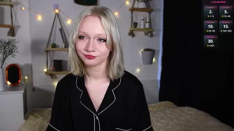 Jenny online show from October 9, 7:36 am