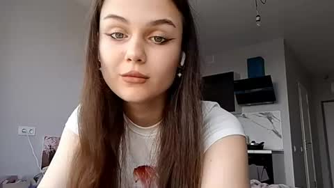 Kate online show from July 2, 10:09 am