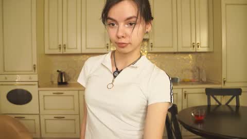 My name is Kelly online show from March 3, 3:11 pm
