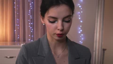 My name is Kelly online show from January 21, 6:02 pm