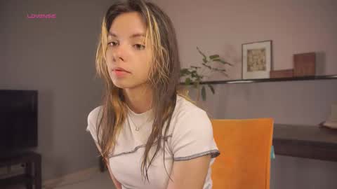 My name is Kelly online show from September 8, 2:27 pm