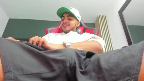 ares_pain_ online show from April 7, 7:27 pm