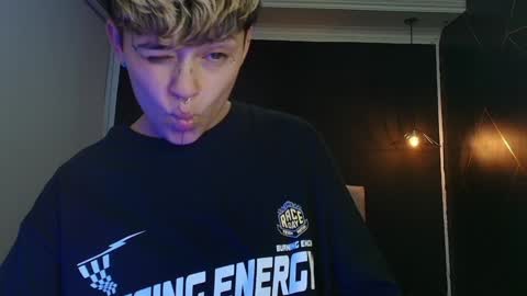 Ares Collings  online show from January 4, 1:31 am