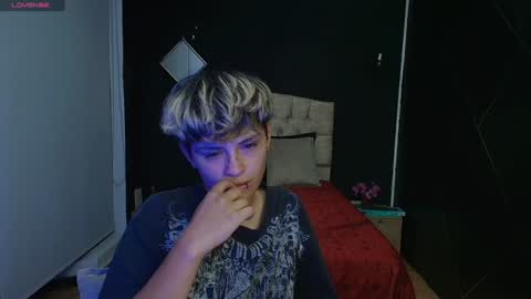 Ares Collings  online show from February 1, 1:34 am