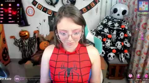 Linda online show from October 24, 2:01 am