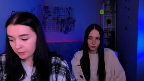 Aria online show from April 10, 7:29 pm